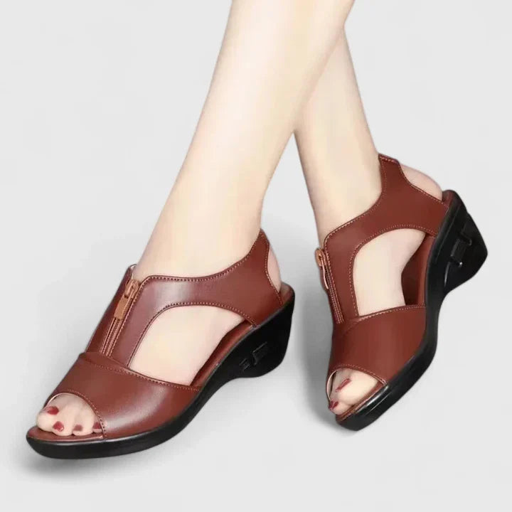 Nerisse | Orthopedic Strap Sandals