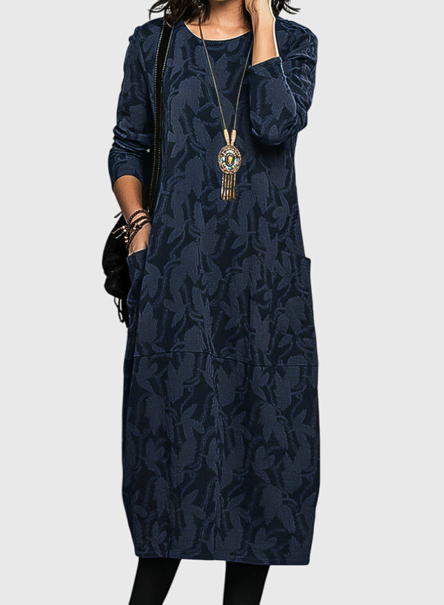 Victoria | Relaxed Round-Neck Casual Dress