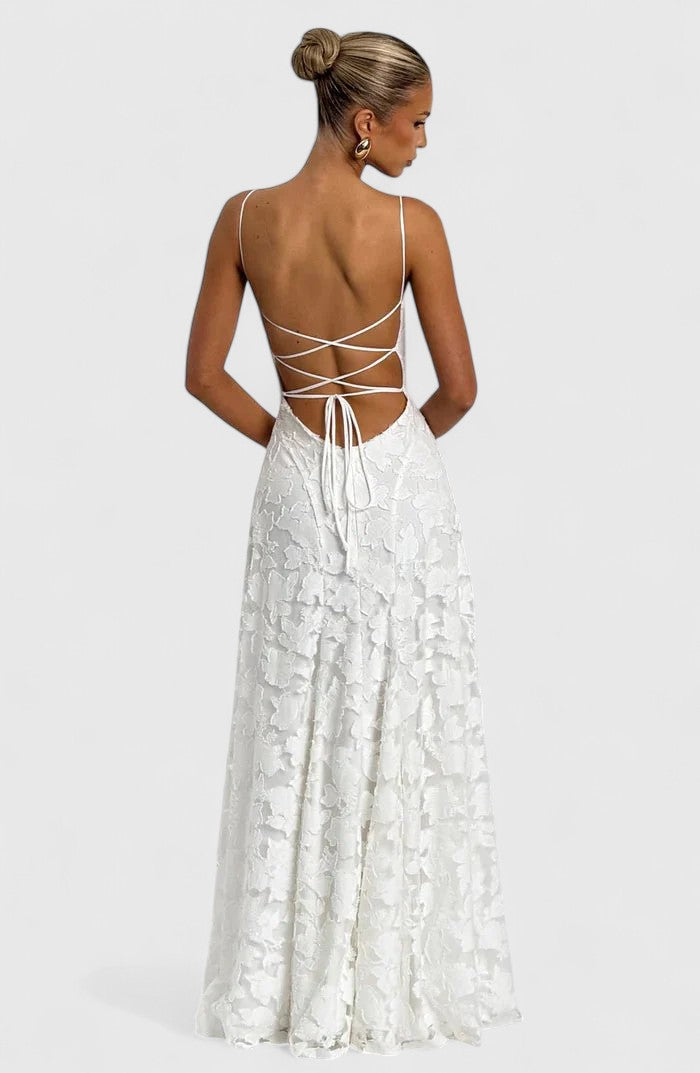 Gwenn | Elegant Pleated Maxi Dress