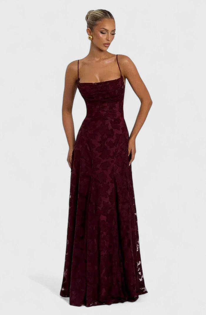 Gwenn | Elegant Pleated Maxi Dress