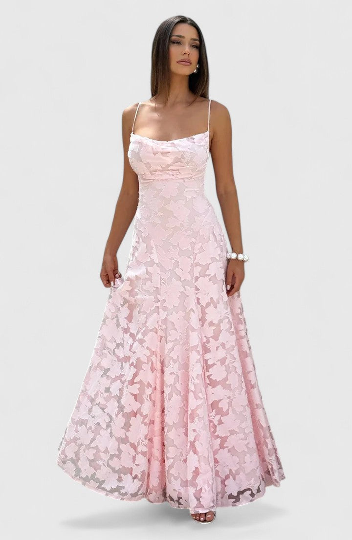 Gwenn | Elegant Pleated Maxi Dress