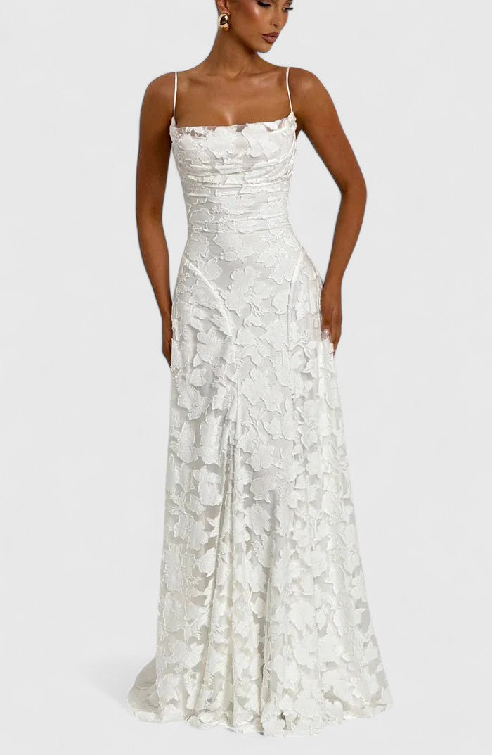 Gwenn | Elegant Pleated Maxi Dress