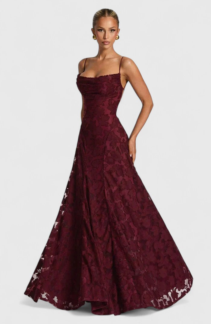 Gwenn | Elegant Pleated Maxi Dress