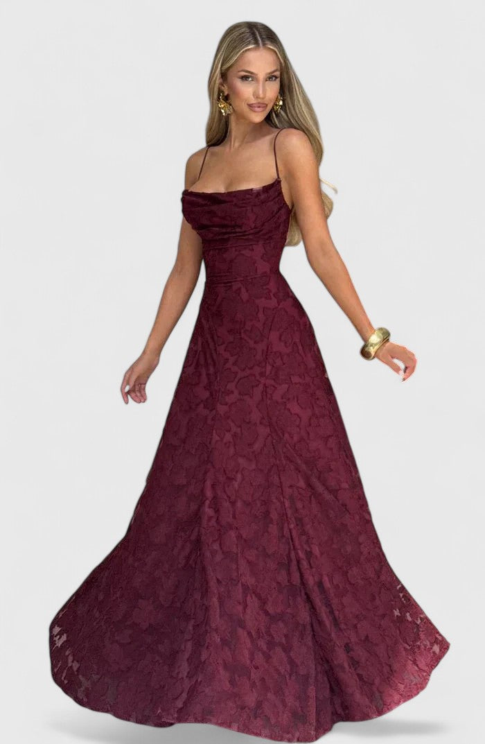 Gwenn | Elegant Pleated Maxi Dress
