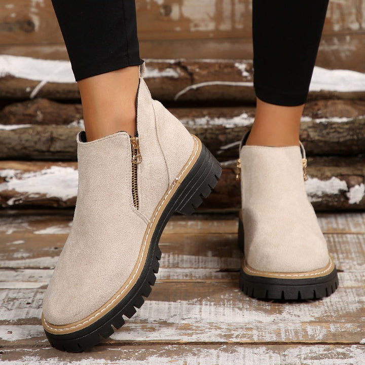 Thalyanna | Orthopedic Boots